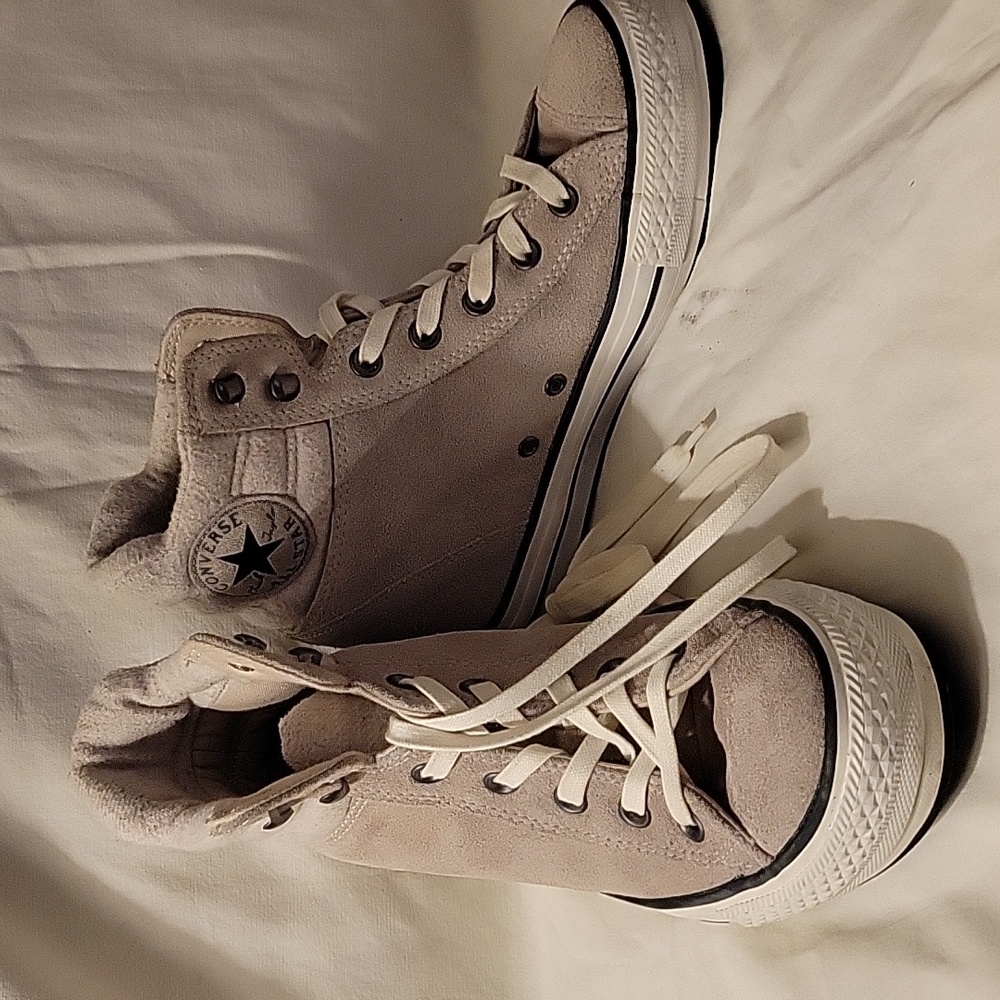 Converse Women's High-Top Sneakers - Tannish Gray Size 8.5.